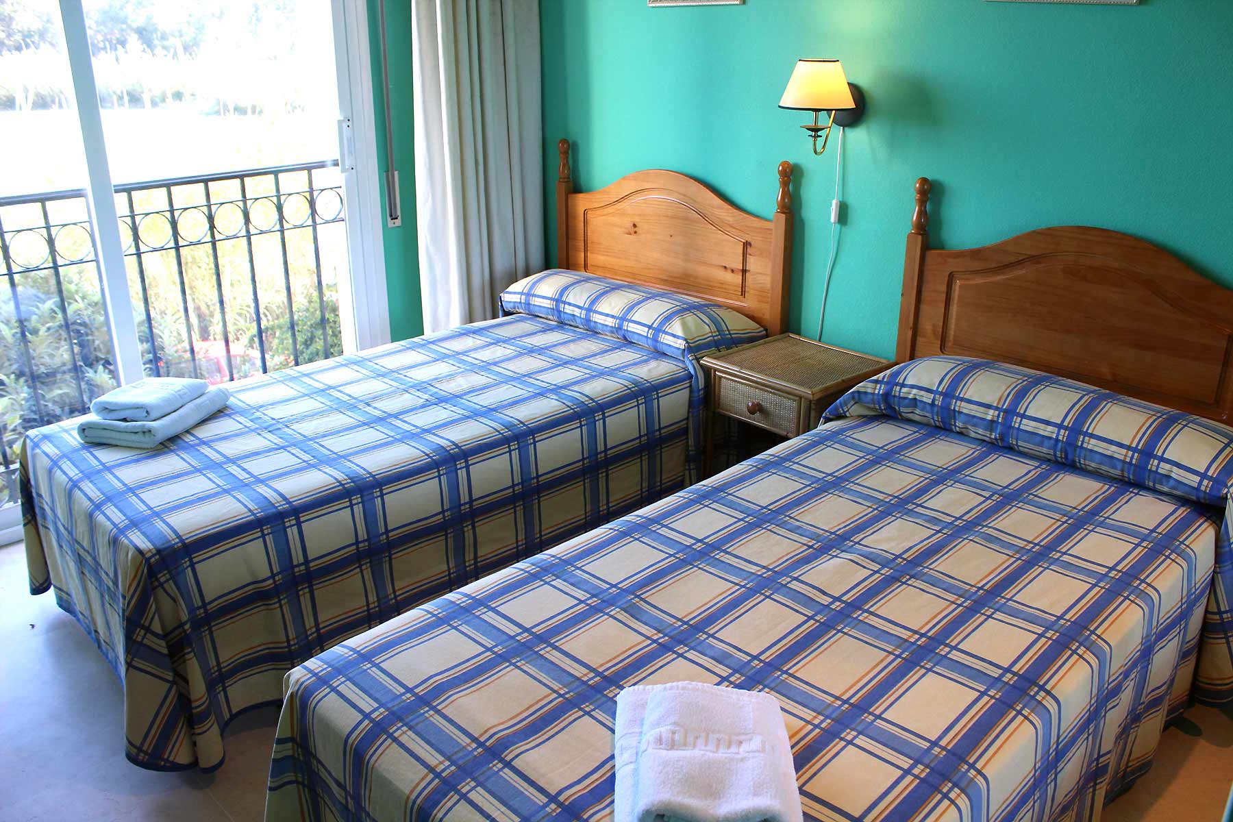 Locations appartements Estepona Chambre 2 lits simples