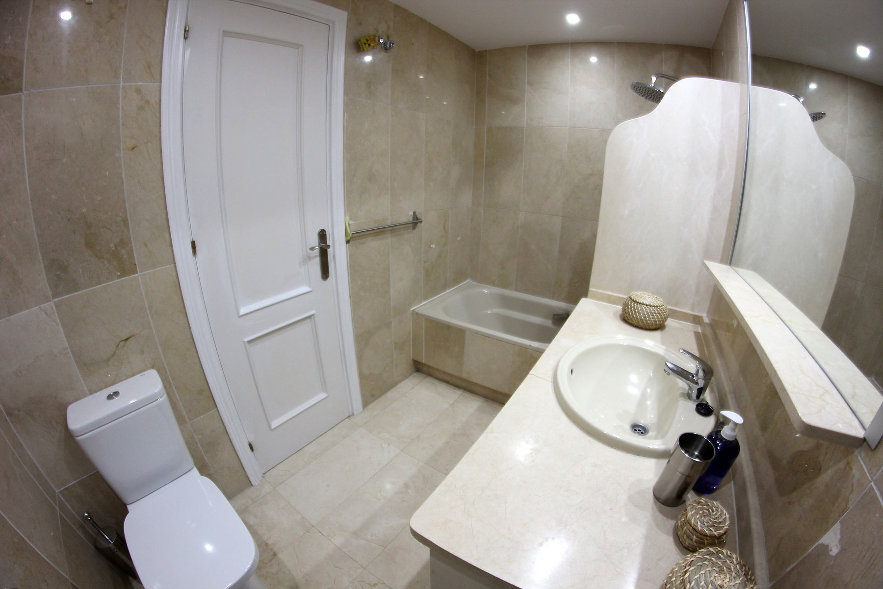 Location bord de mer Estepona Salle de bain en suite