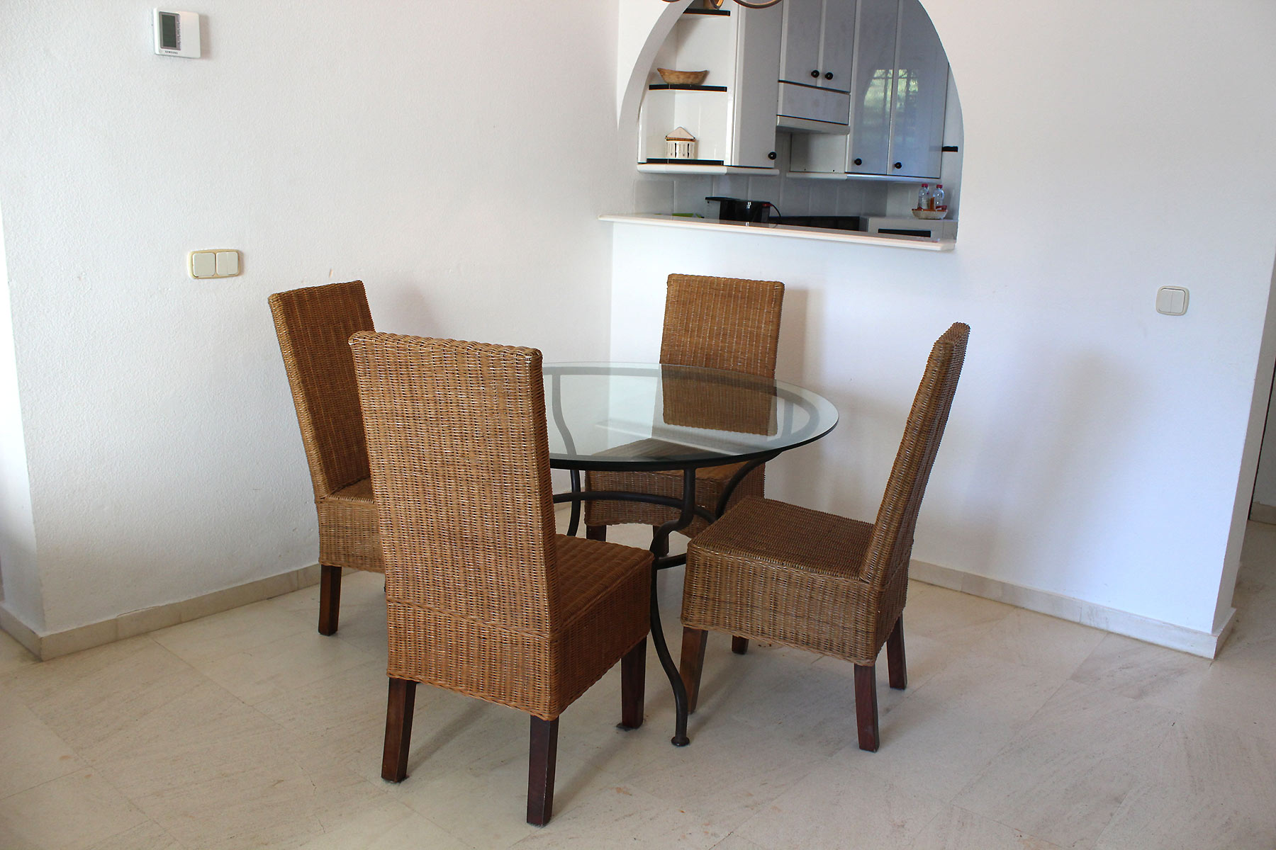 Holiday apartments Estepona Fully fitted kitchen