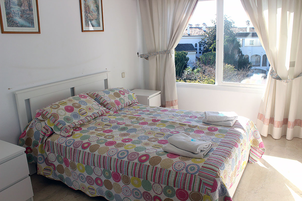 Alquiler apartamentos Estepona Dormitorio principal