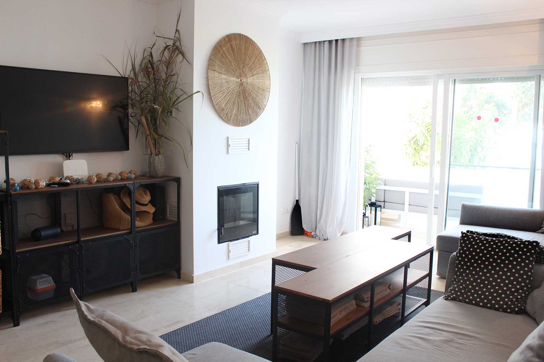 Alquiler apartamentos Estepona Salón