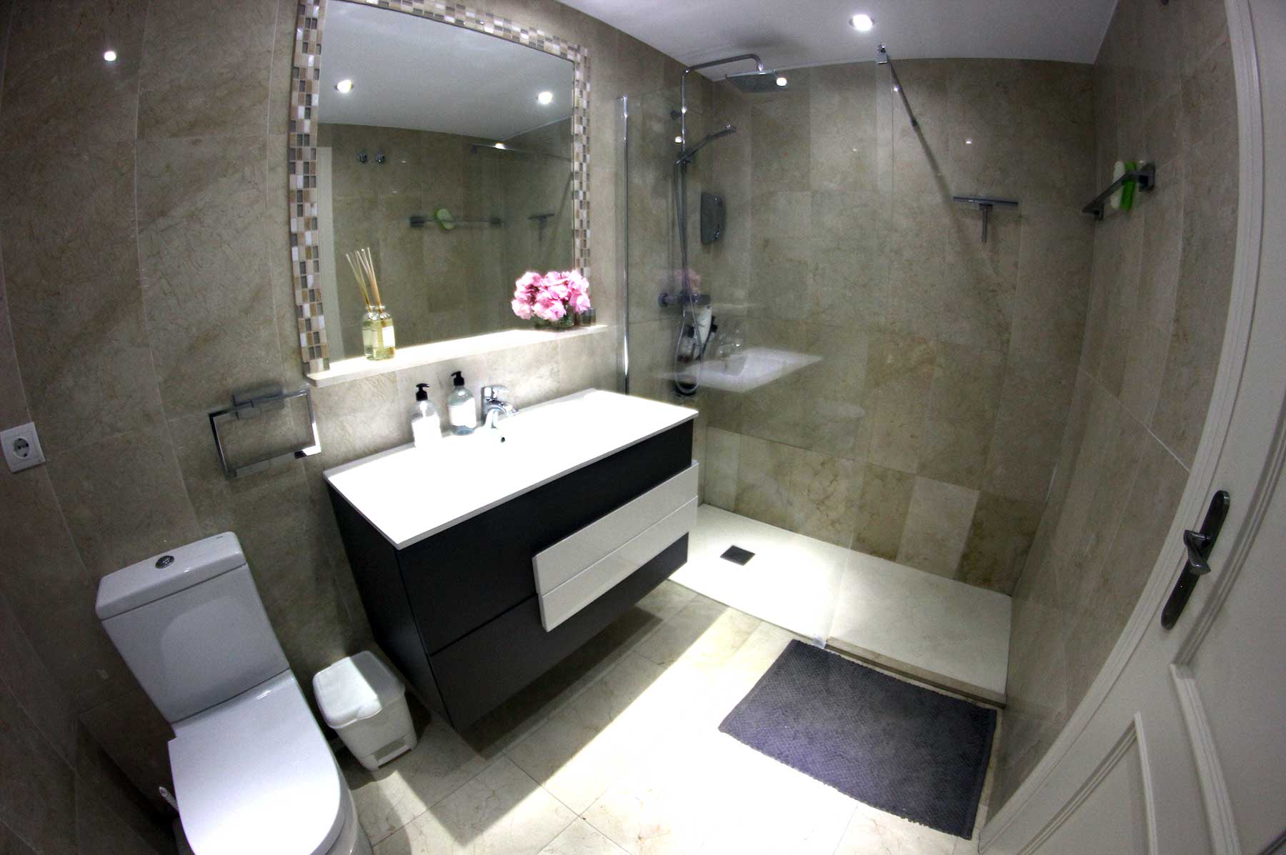Alquiler apartamentos Estepona Cuarto de baño 