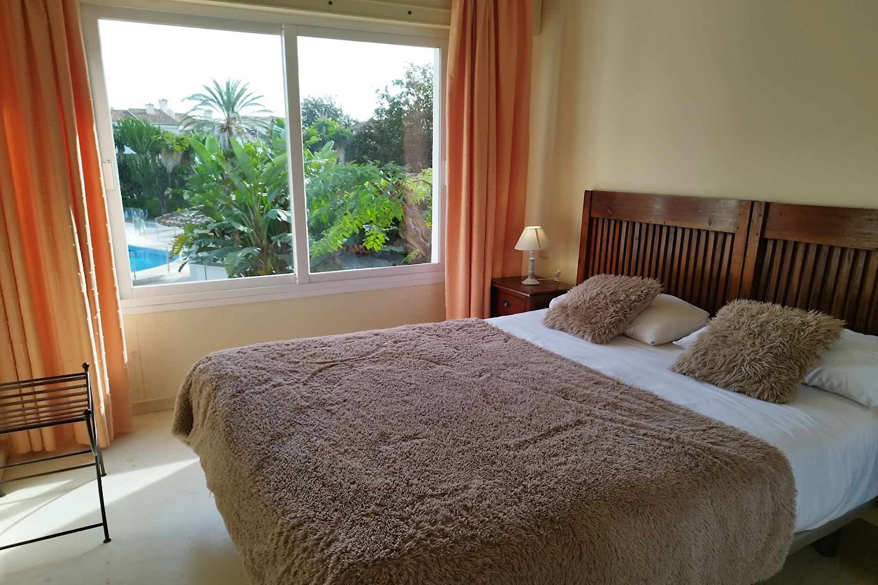 Alquiler apartamentos Estepona Dormitorio 2 camas simples