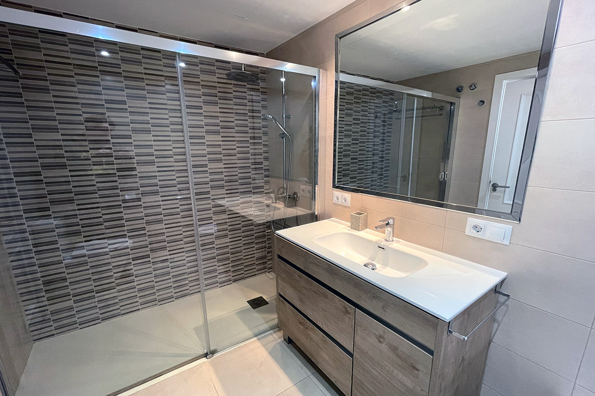 Alquiler apartamentos Estepona Cuarto de baño