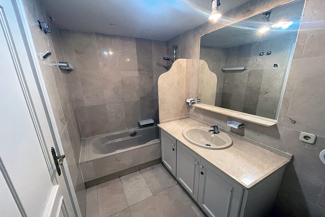 Appartement à Estepona Bathroom with shower 