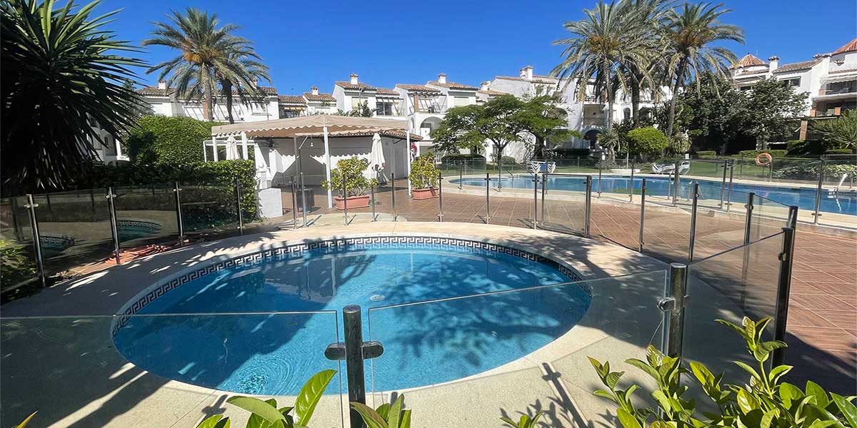 Piscina para niños en Hacienda Beach
