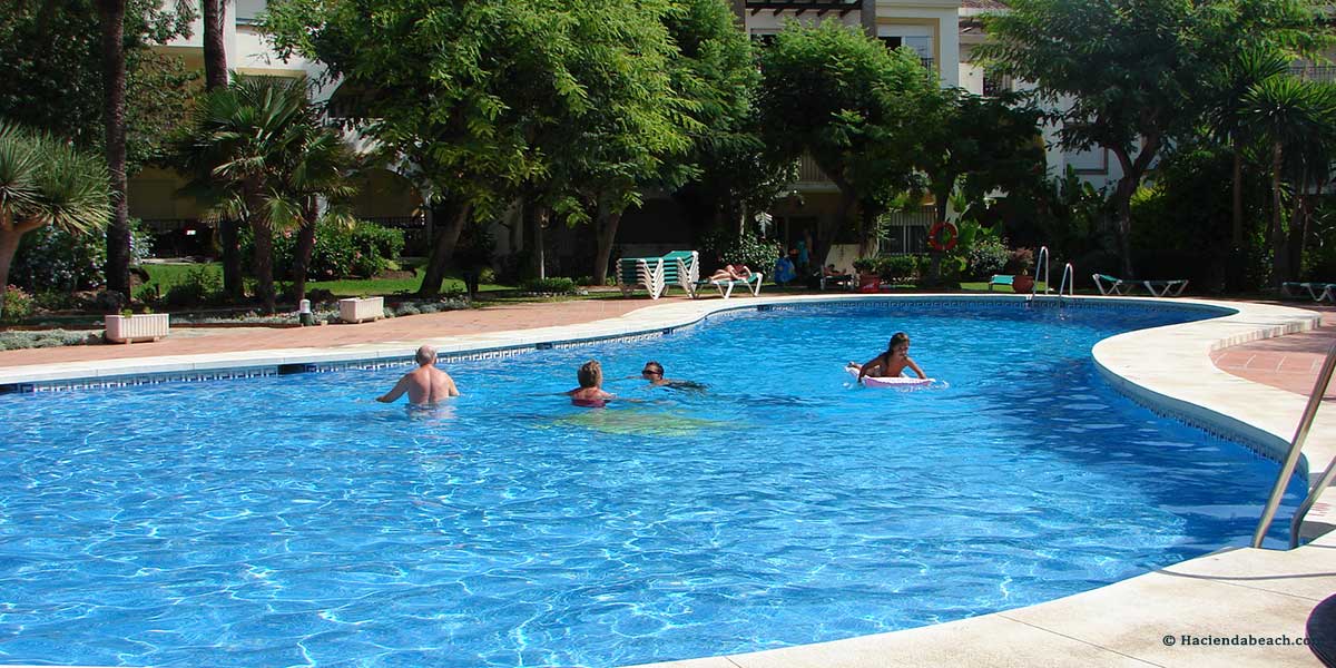 Hacienda Beach Pool