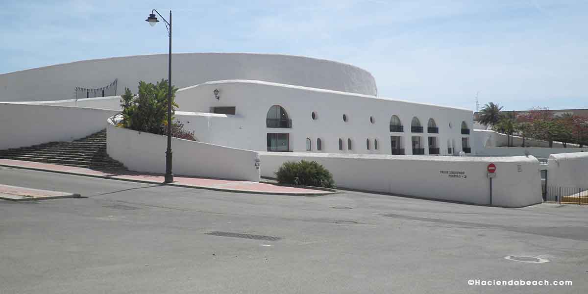 La Plaza de toros Estepona